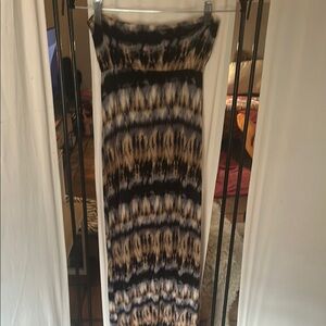 Tie-Dye Maxi Skirt in Black and Tan Pattern